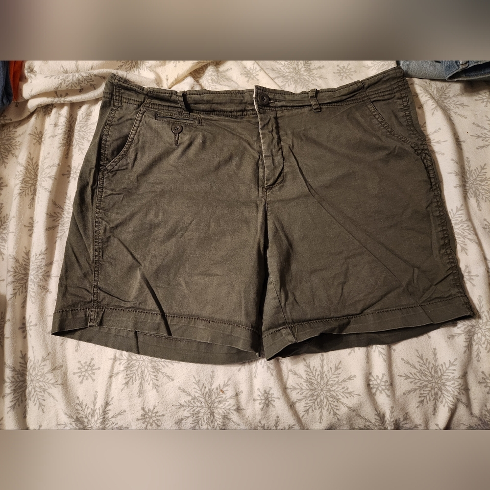 Faded Glory Green Cargo Shorts Comfortable Casual Wear